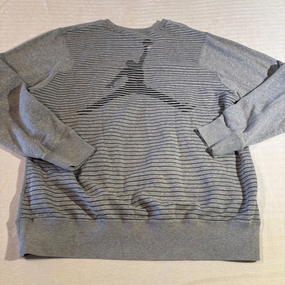 Jordan Mens Grey Striped Jumpman Crewneck Sweatshirt XL 634487-063